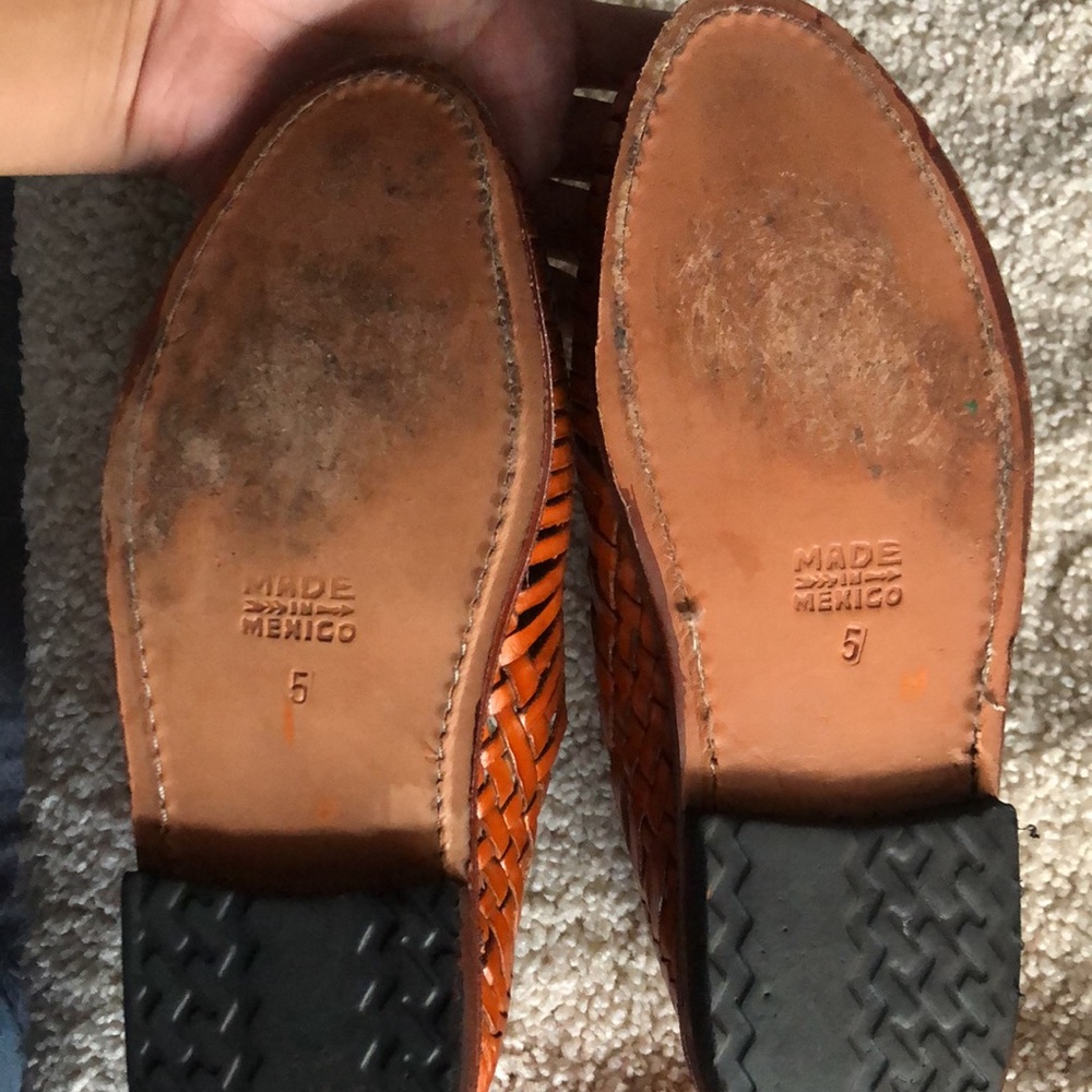 Huaraches - Picture 2 of 2